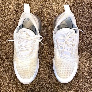 Boys Nike Air 270’s. Size 4.5